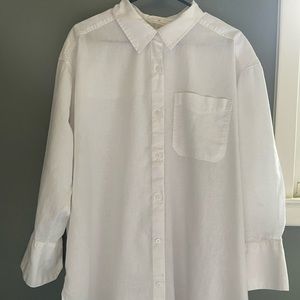 COPY - H&M Oversized linen button up size Large